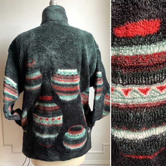 Vintage Decorated Vases Fleece Jacket - Picture 5 of 9
